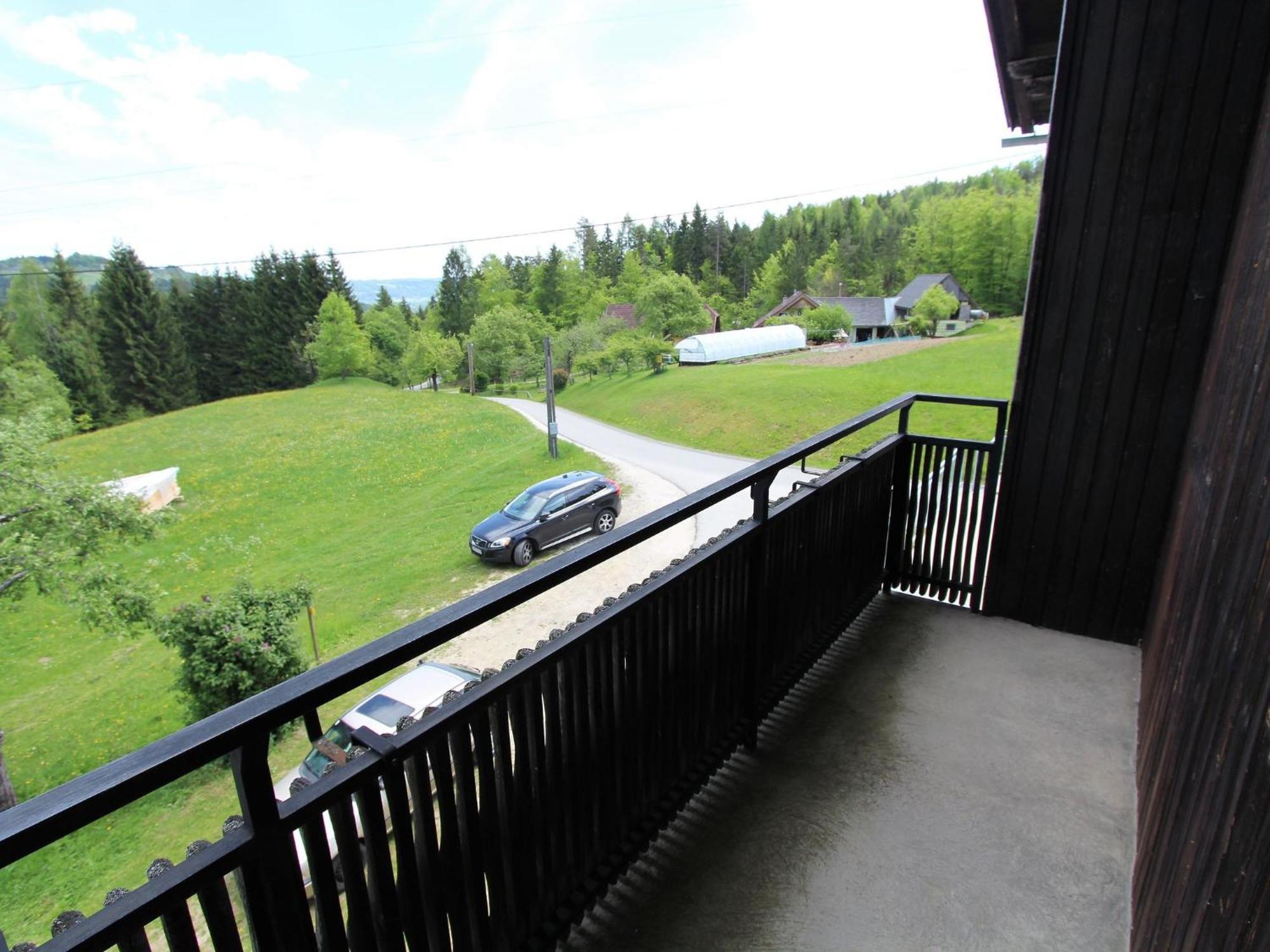 Apartment In Koettmannsdorf Near Bathing Lakes Buitenkant foto