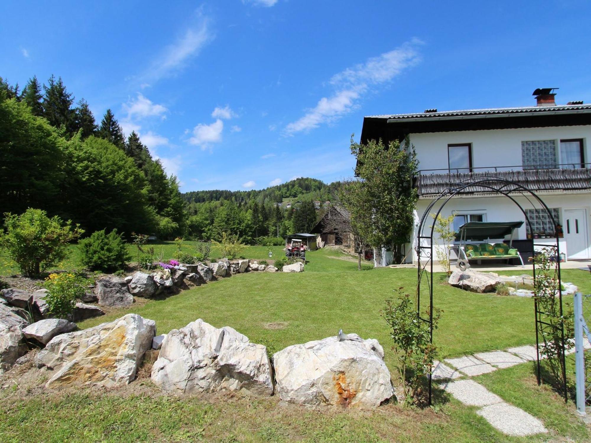 Apartment In Koettmannsdorf Near Bathing Lakes Buitenkant foto