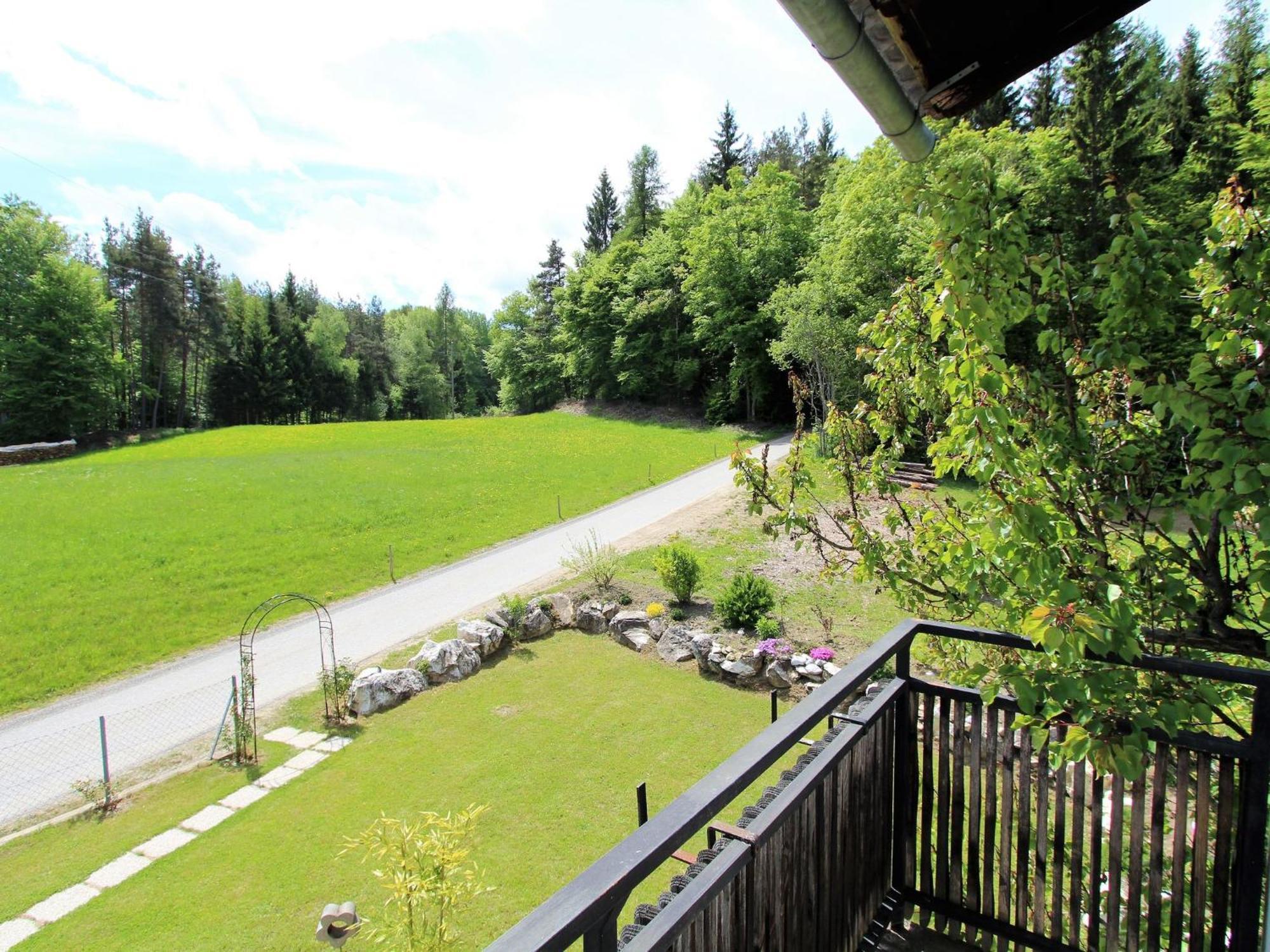 Apartment In Koettmannsdorf Near Bathing Lakes Buitenkant foto